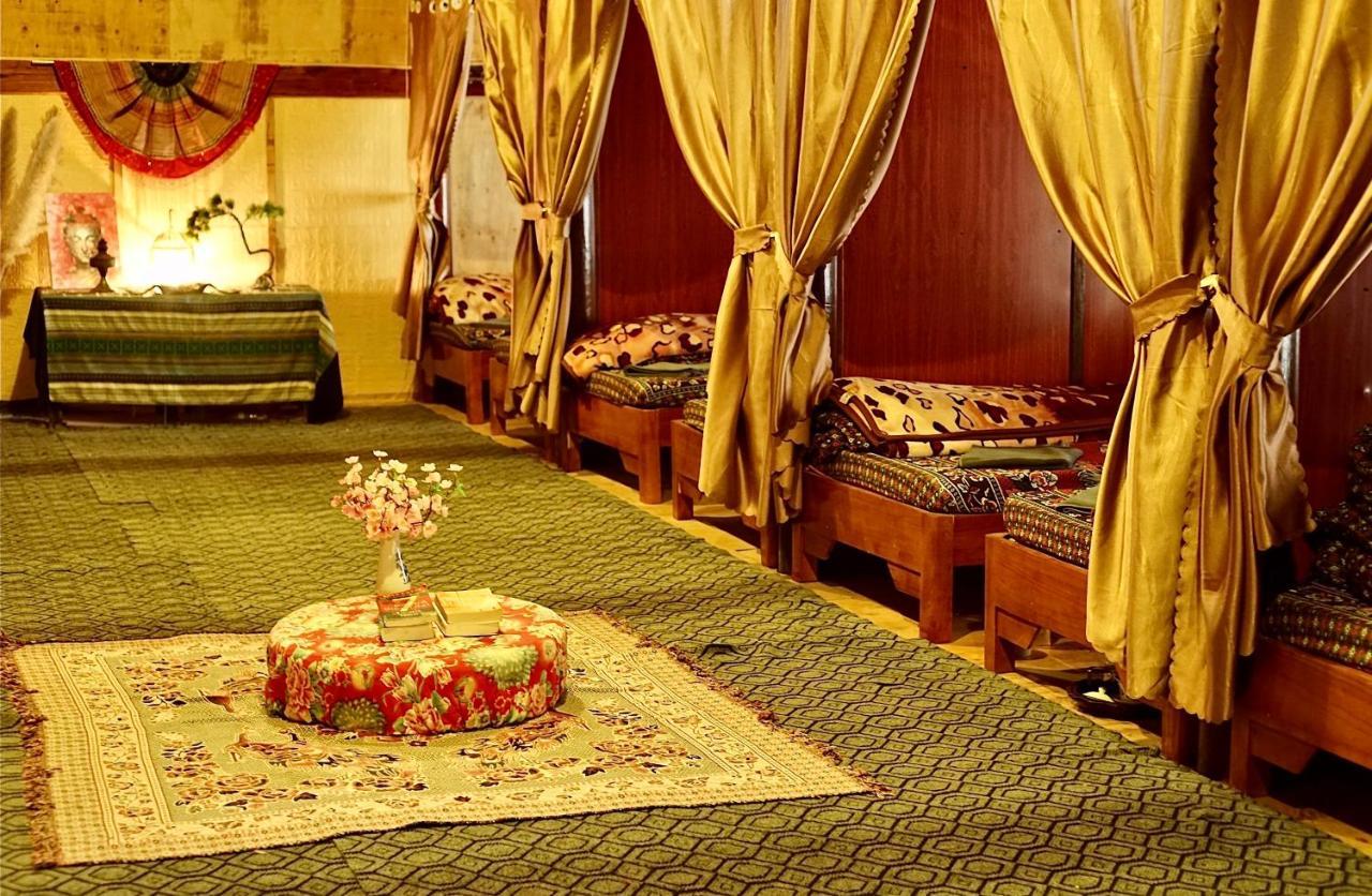 Long Co Tran - Homestay&Tea Ceremony Loung Co Εξωτερικό φωτογραφία